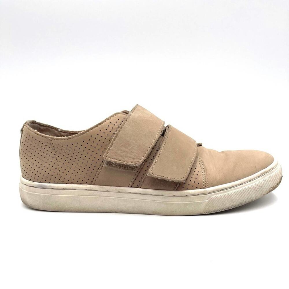 VINCE CAMUTO Leather sneakers beige/tan size 5.5